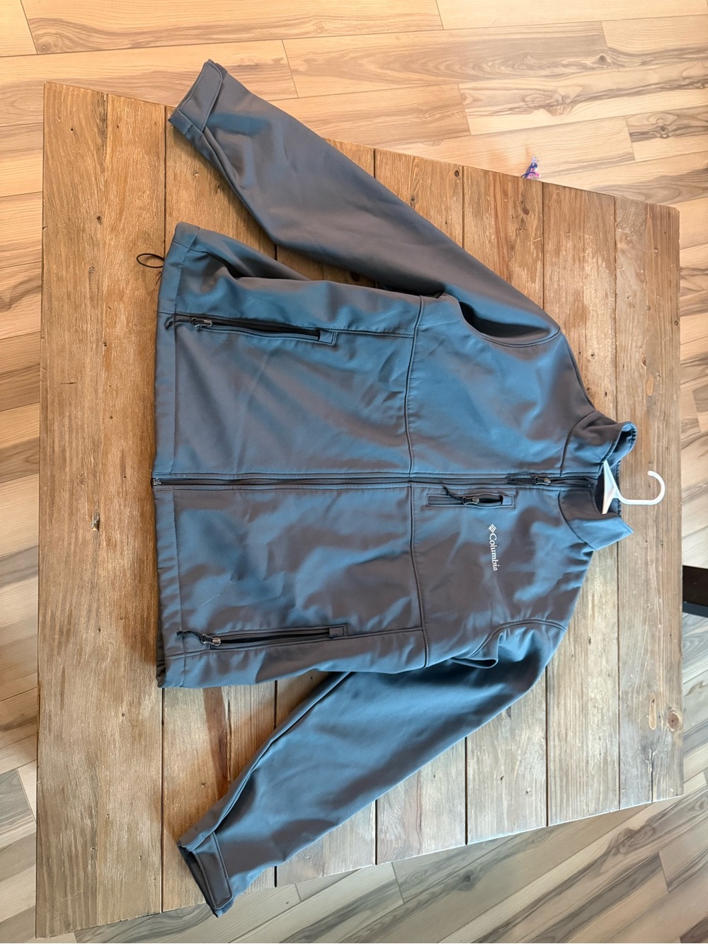 Columbia Men's Lightweight Jacket in Gray